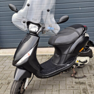 Piaggio zip