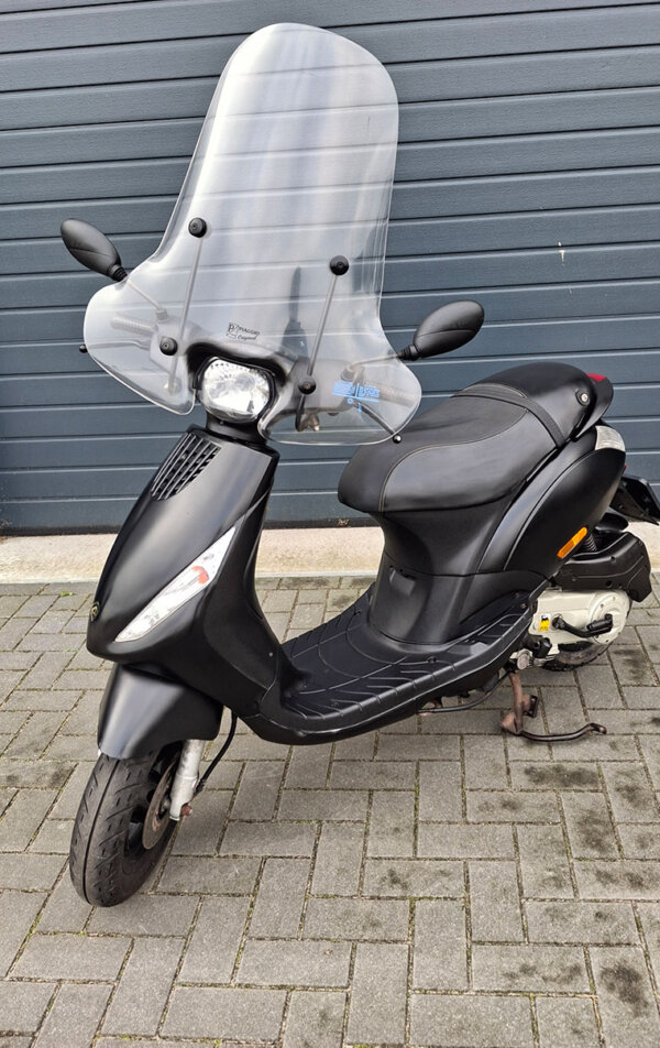 Piaggio zip